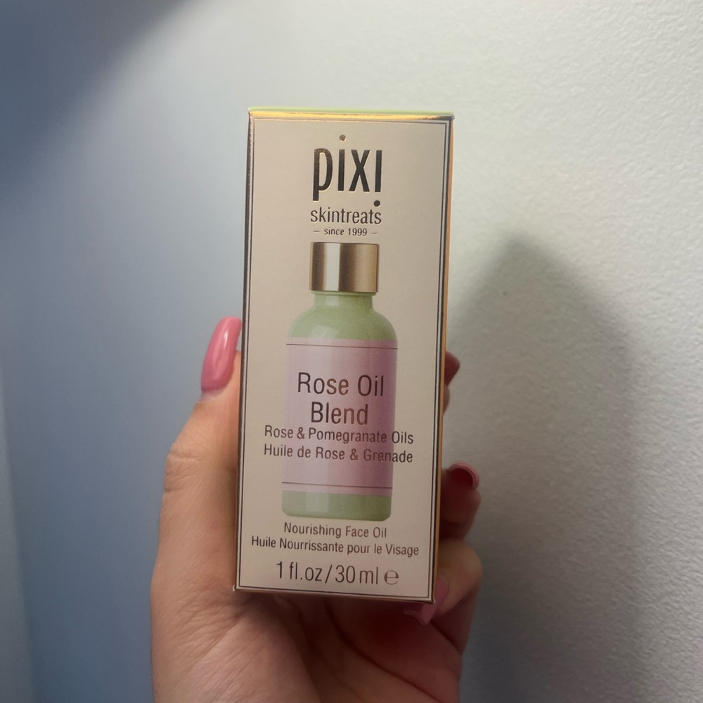Pixi skintreats Rose Oil Blend - Nourishing Face Oil